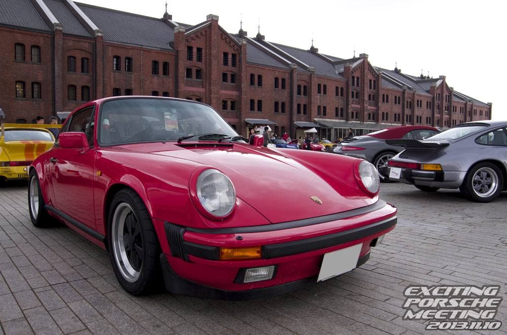 2013 年 EXCITING PORSCHE（横浜 赤レンガ倉庫）の展示車両と会場の様子 9
