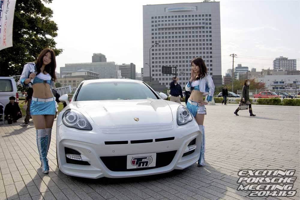 2014 年 EXCITING PORSCHE（横浜 赤レンガ倉庫）の展示車両と会場の様子 14