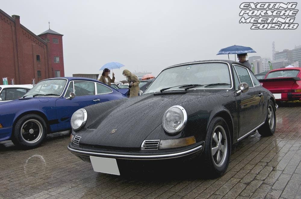 2015 年 EXCITING PORSCHE（横浜 赤レンガ倉庫）の展示車両と会場の様子 6
