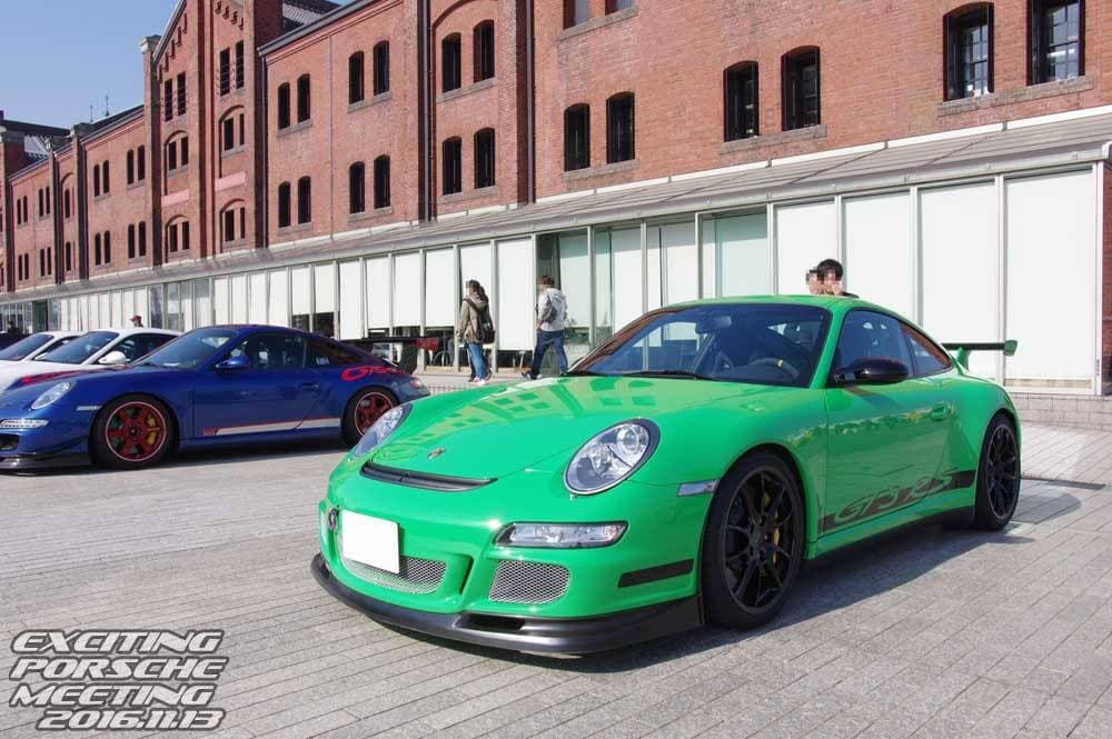 2016 年 EXCITING PORSCHE（横浜 赤レンガ倉庫）の展示車両と会場の様子 1