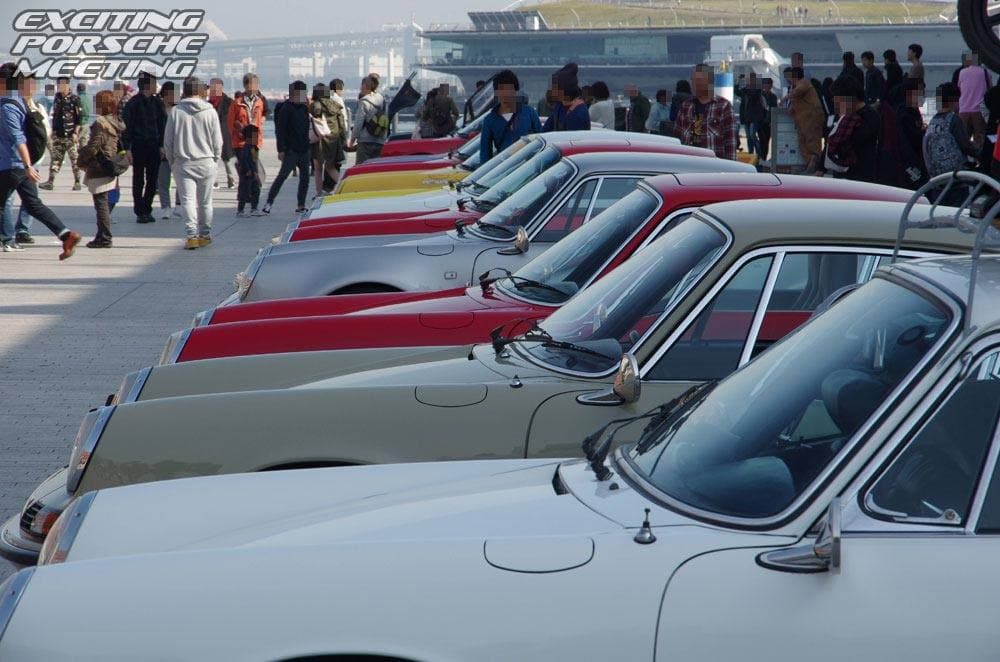 2016 年 EXCITING PORSCHE（横浜 赤レンガ倉庫）の展示車両と会場の様子 14