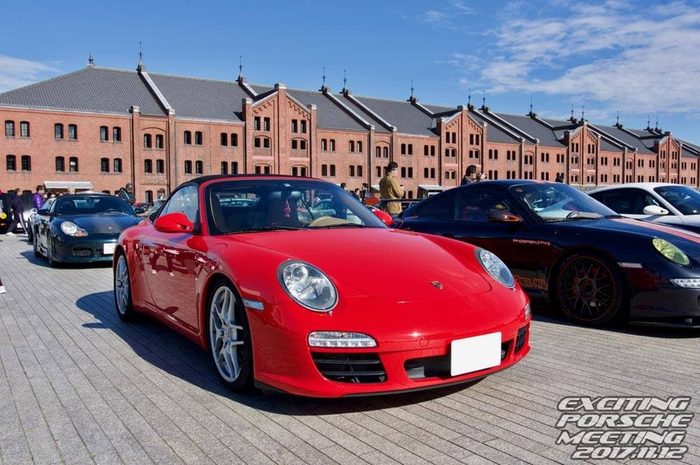 2017 年 EXCITING PORSCHE（横浜 赤レンガ倉庫）の展示車両と会場の様子 1