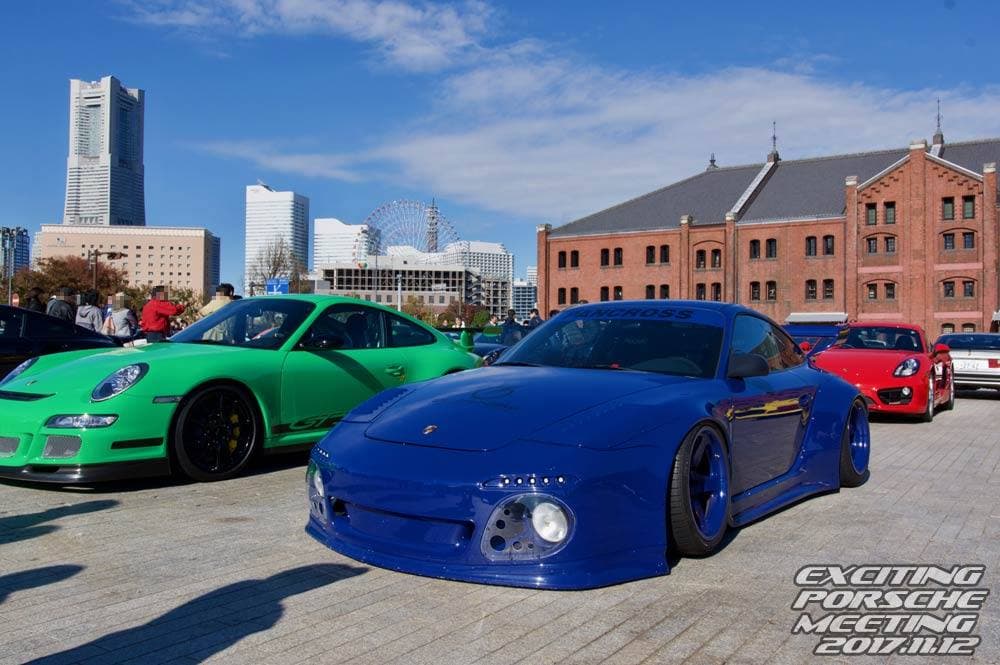2017 年 EXCITING PORSCHE（横浜 赤レンガ倉庫）の展示車両と会場の様子 2