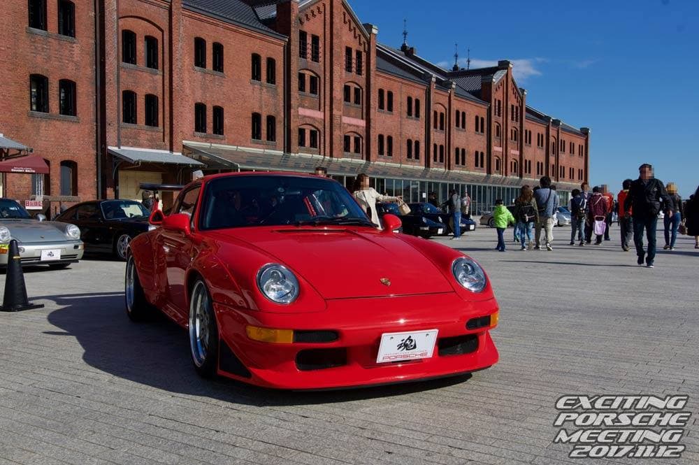 2017 年 EXCITING PORSCHE（横浜 赤レンガ倉庫）の展示車両と会場の様子 13