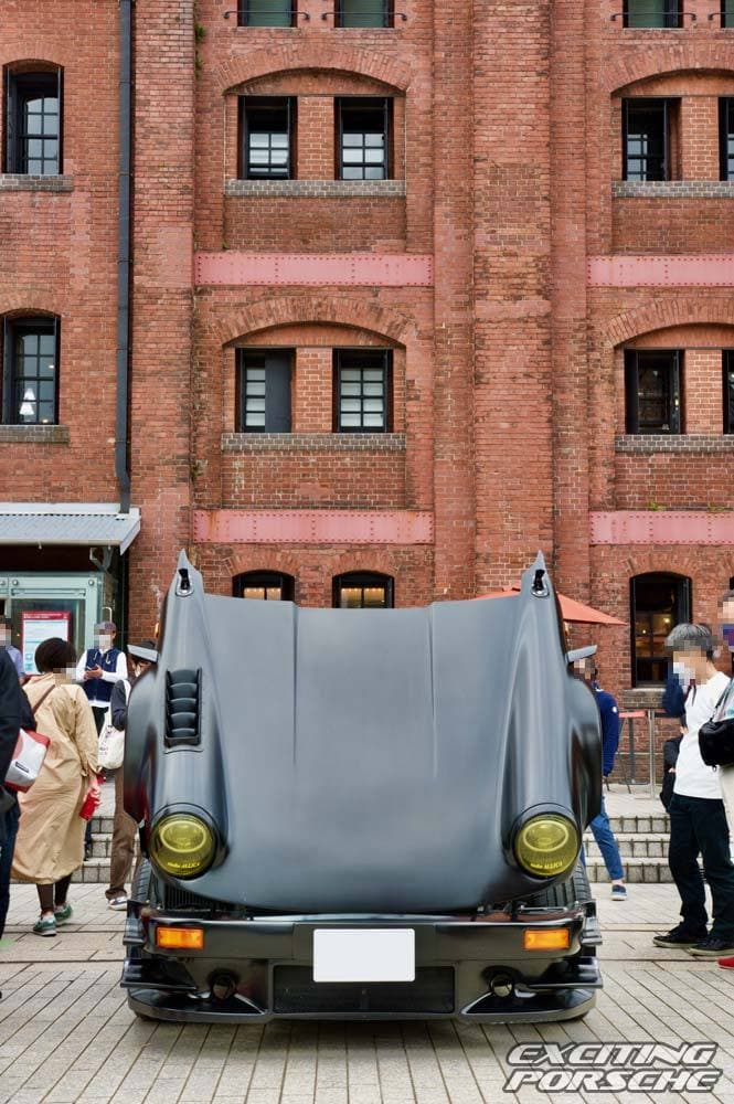 2020 年 EXCITING PORSCHE（横浜 赤レンガ倉庫）の展示車両と会場の様子 16