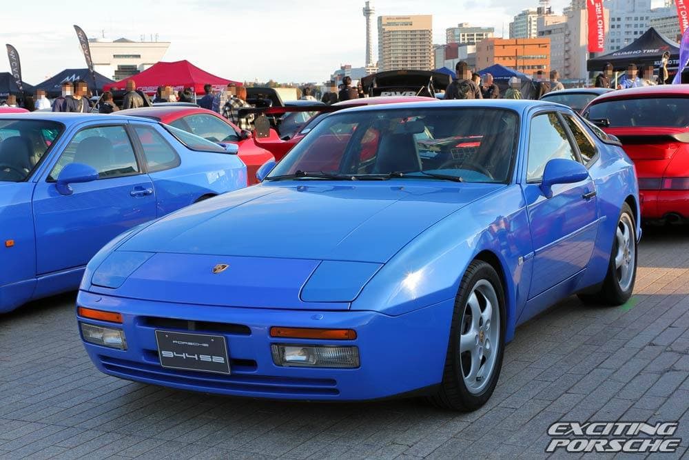 2021 年 EXCITING PORSCHE（横浜 赤レンガ倉庫）の展示車両と会場の様子 9