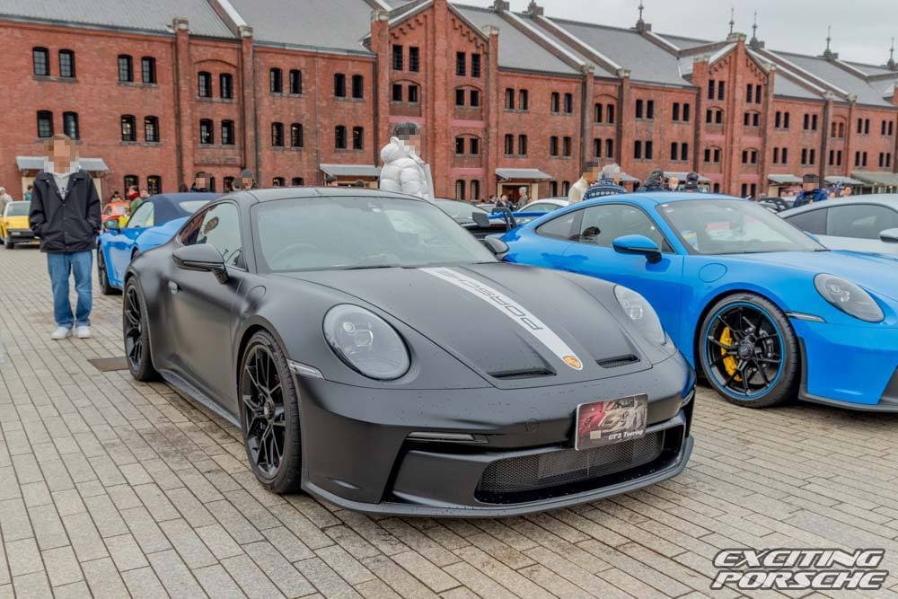 2023 年 EXCITING PORSCHE（横浜 赤レンガ倉庫）の展示車両と会場の様子 4