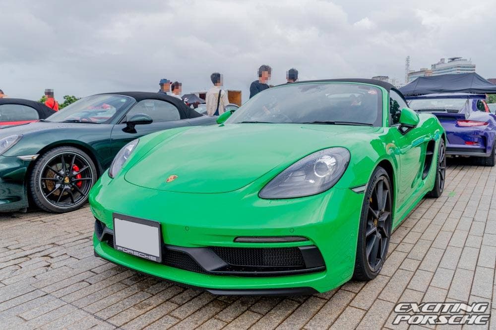 2024 年 EXCITING PORSCHE（横浜 赤レンガ倉庫）の展示車両と会場の様子 3