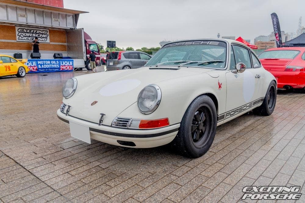 2024 年 EXCITING PORSCHE（横浜 赤レンガ倉庫）の展示車両と会場の様子 4