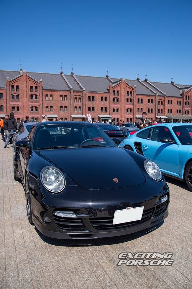 2026 年 EXCITING PORSCHE（横浜 赤レンガ倉庫）の展示車両と会場の様子 2