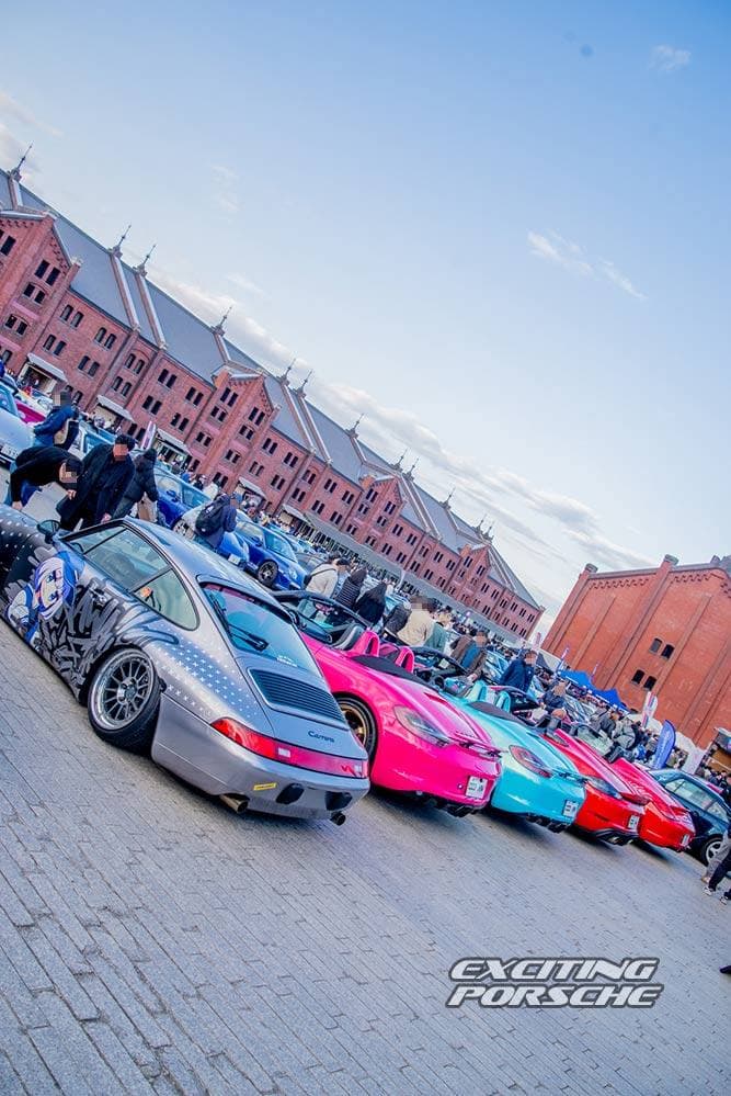 2026 年 EXCITING PORSCHE（横浜 赤レンガ倉庫）の展示車両と会場の様子 12